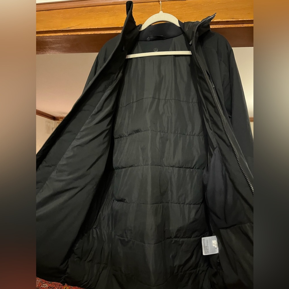 Lululemon stretchseal down-filled parka - Picture 2 of 4